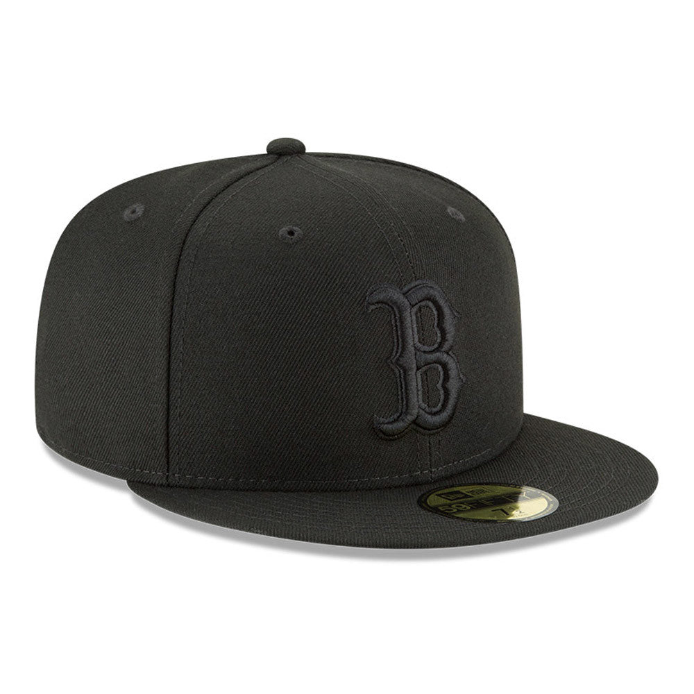 Boston Red Sox Black Tonal 59FIFTY Fitted Hat product image 3, provided for visual reference and product detail review