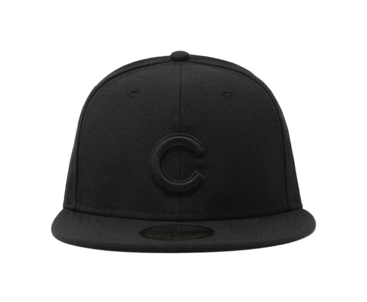 Chicago Cubs New Era Black Tonal Primary Logo 59FIFTY Fitted Hat product image 2, provided for visual reference and product
