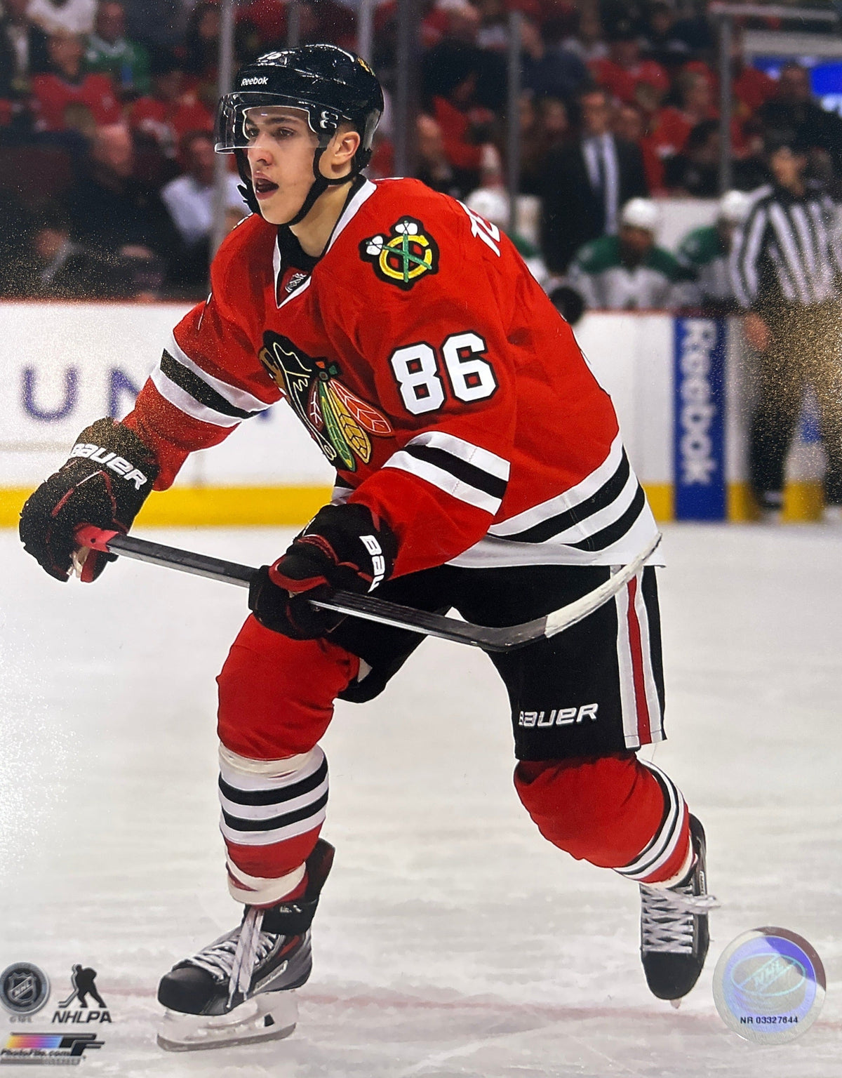 Teuvo Teräväinen Chicago Blackhawks Action Photo (8X10) product image 1, provided for visual reference and product detail