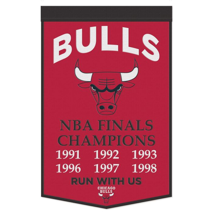 Chicago Bulls 24X38 Wool Dynasty Banner product image 1, provided for visual reference and product detail review