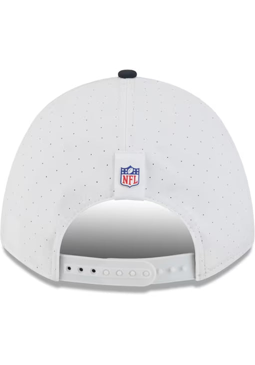 Chicago Bears New Era White/Navy B 2025 NFL Training Camp 9FORTY M-Crown Adjustable A-Frame Hat for Men product image 4,