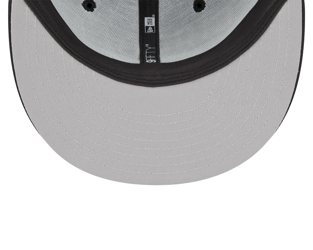 Chicago White Sox New Era Black Stacked 9FIFTY Mesh Trucker Snapback Hat product image 7, provided for visual reference and
