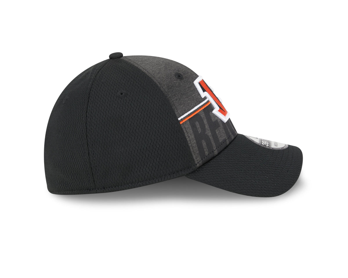 Cincinnati Bengals New Era NFL 2023 Training Camp Black Primary Logo 39THIRTY Flex Fit Hat for Men product image 5, provided