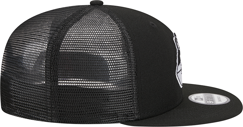Chicago Bears New Era 1946 Black and White Trucker 9FIFTY Snapback Hat product image 5, provided for visual reference and