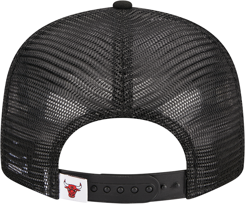 Chicago Bulls New Era Black 9FIFTY Trucker Snapback Hat product image 6, provided for visual reference and product detail