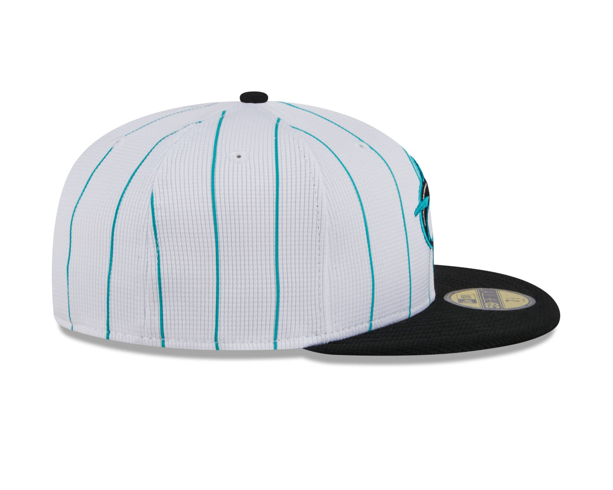 Miami Marlins White 2024 Batting Practice 59FIFTY Fitted Hat for Men product image 5, provided for visual reference and
