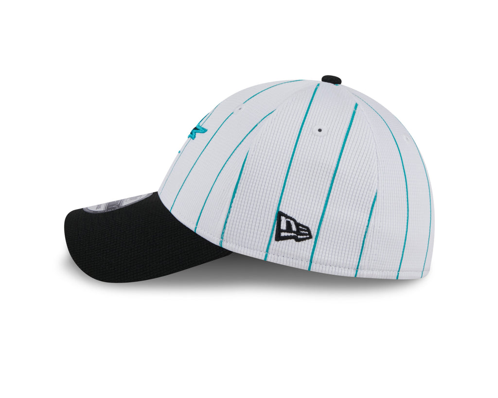 Miami Marlins New Era 2024 Batting Practice White/Black 39THIRTY Flex-Fit Hat for Men product image 4, provided for visual