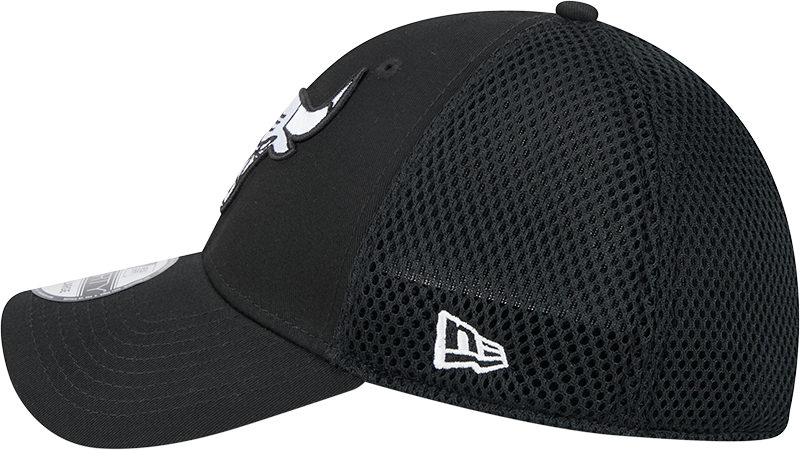 Men’s Chicago Bulls New Era Black and White Neo 39THIRTY Flex Fit Hat product image 6, provided for visual reference and