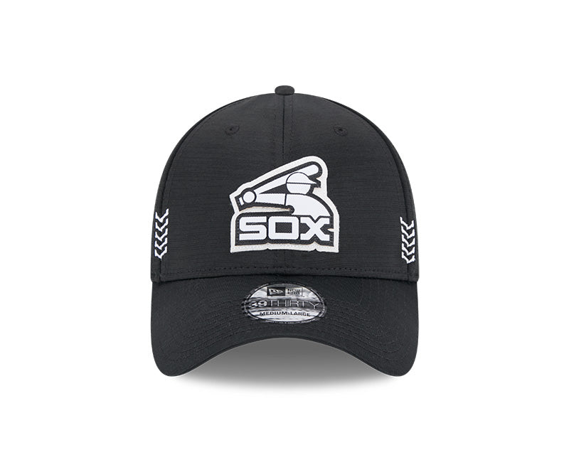 Chicago White Sox New Era Black & White 2024 Clubhouse 39THIRTY Flex Fit Hat for Men product image 2, provided for visual