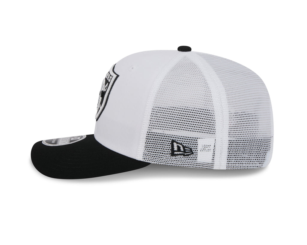 Las Vegas Raiders New Era White/Black 2024 NFL Training Camp 9SEVENTY Trucker Hat for Men product image 4, provided for