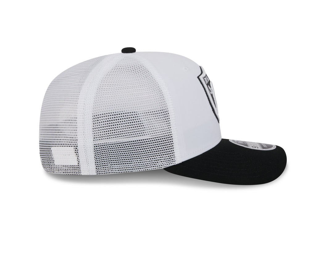 Las Vegas Raiders New Era White/Black 2024 NFL Training Camp 9SEVENTY Trucker Hat for Men product image 5, provided for