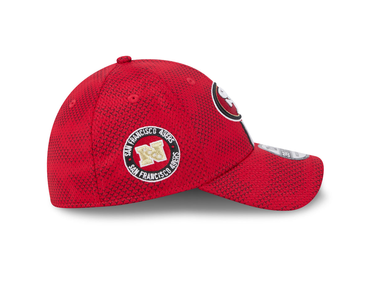 San Francisco 49ers New Era 2024 Sideline Scarlet 39THIRTY Flex Hat for Men product image 4, provided for visual reference