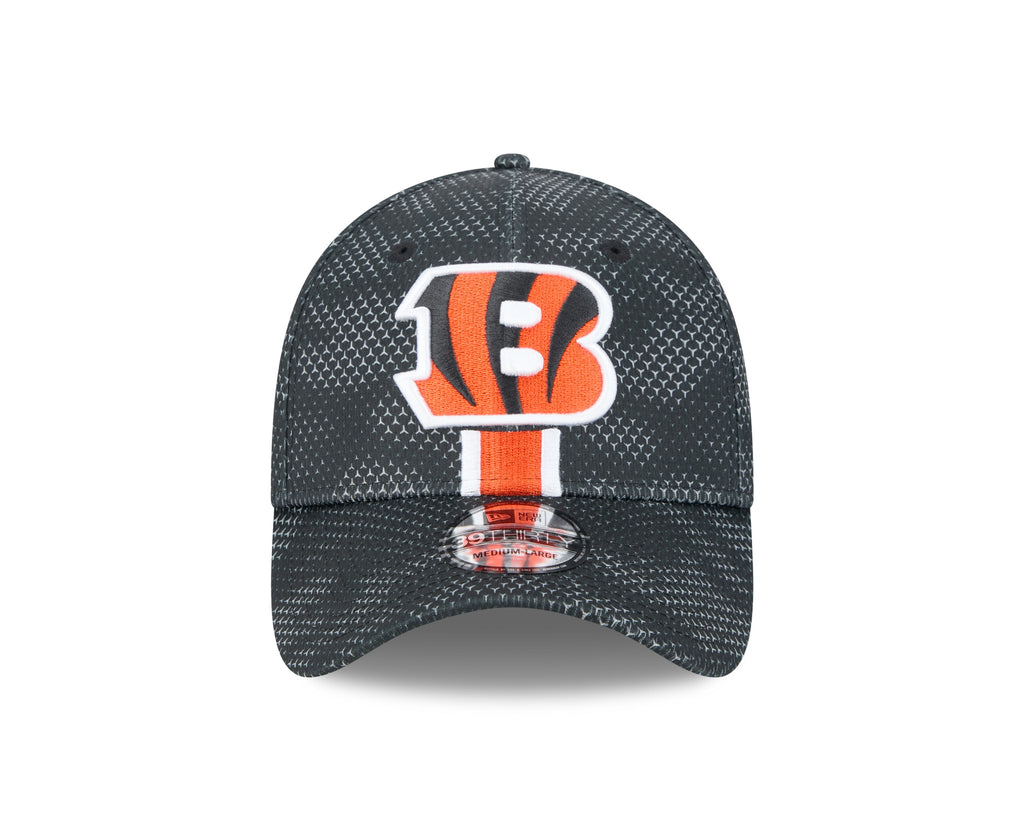 Cincinnati Bengals New Era 2024 Sideline Black 39THIRTY Flex Hat for Men product image 2, provided for visual reference and