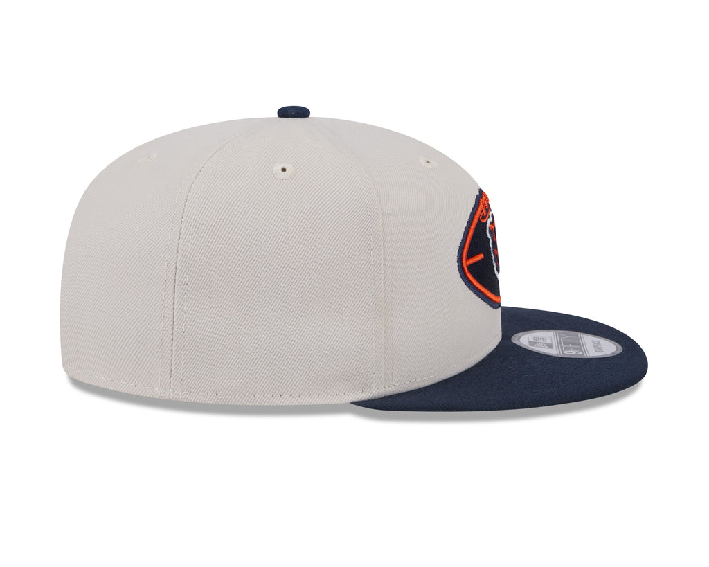 Chicago Bears New Era 2024 NFL Sideline Historic Stone/Navy Primary 9FIFTY Snapback Hat product image 5, provided for visual
