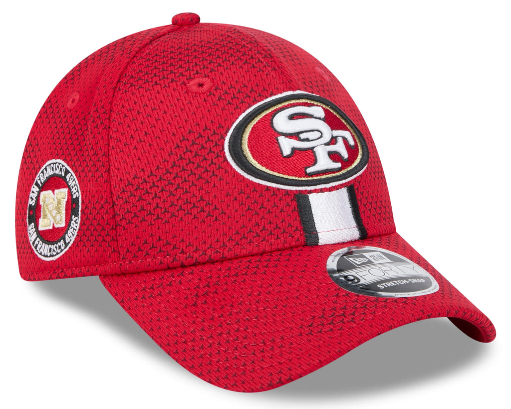 San Francisco 49ers New Era 2024 Sideline Scarlet 9FORTY Adjustable Hat for Men product image 1, provided for visual