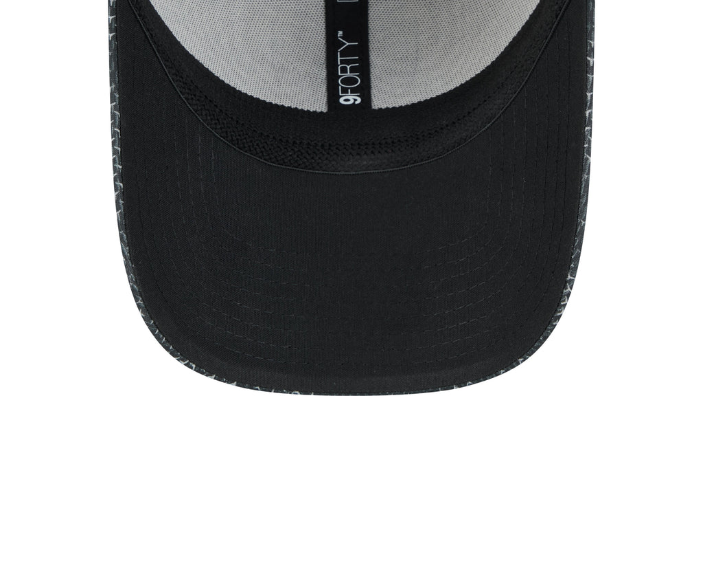 Las Vegas Raiders New Era 2024 Sideline Black 9FORTY Adjustable Hat for Men product image 8, provided for visual reference