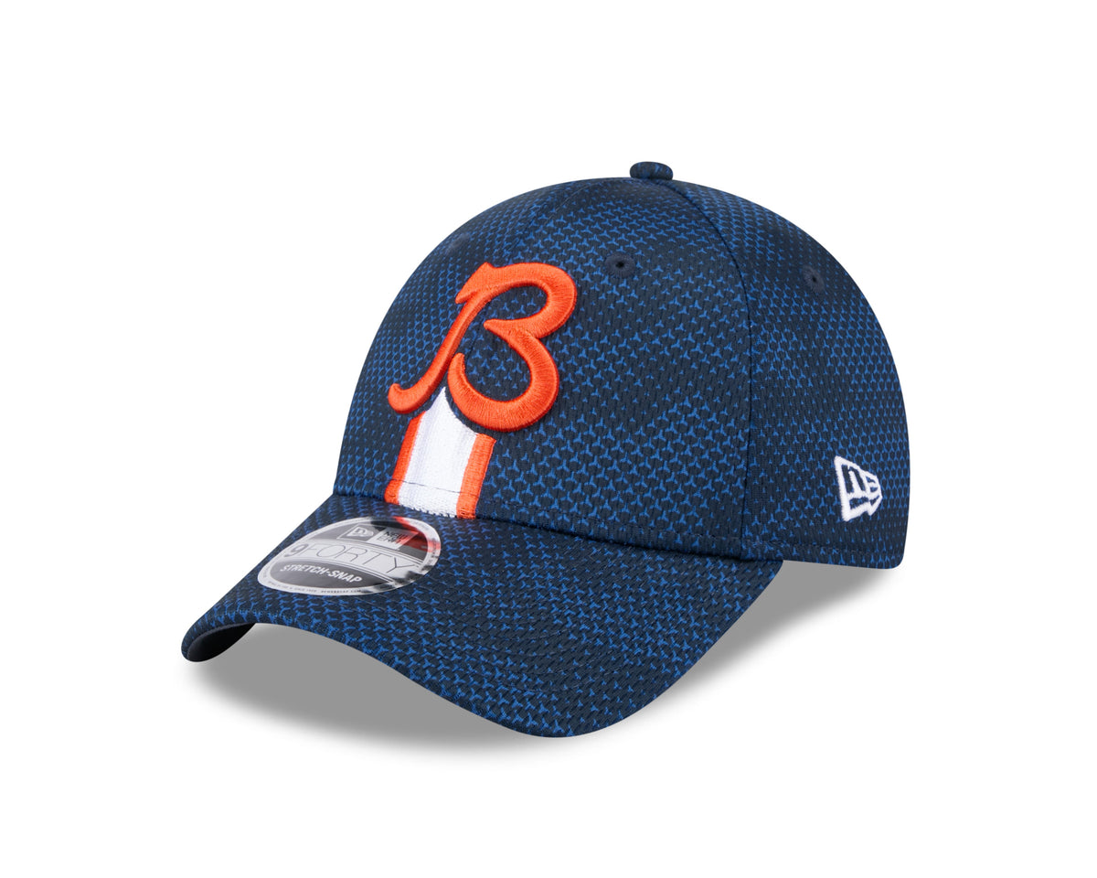 Chicago Bears New Era 2024 Sideline Alternate Logo Navy 9FORTY Adjustable Hat for Men product image 3, provided for visual