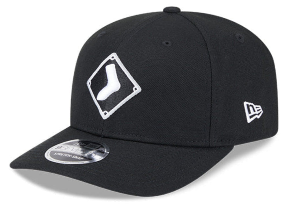Chicago White Sox Diamond New Era Black 9SEVENTY Adjustable Hat product image 1, provided for visual reference and product