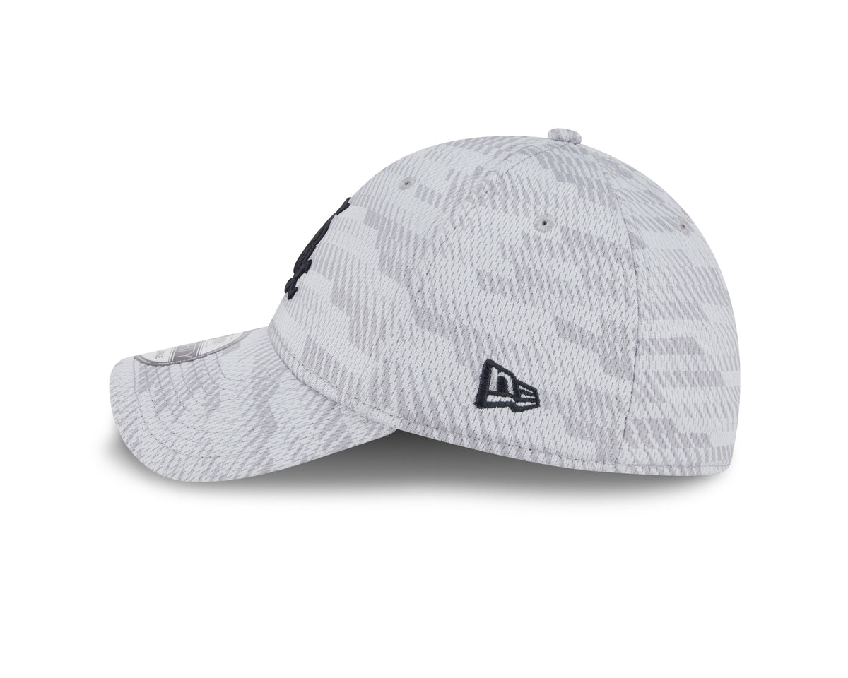 Chicago White Sox Gray 2025 Clubhouse New Era 39THIRTY Flex Hat product image 5, provided for visual reference and product