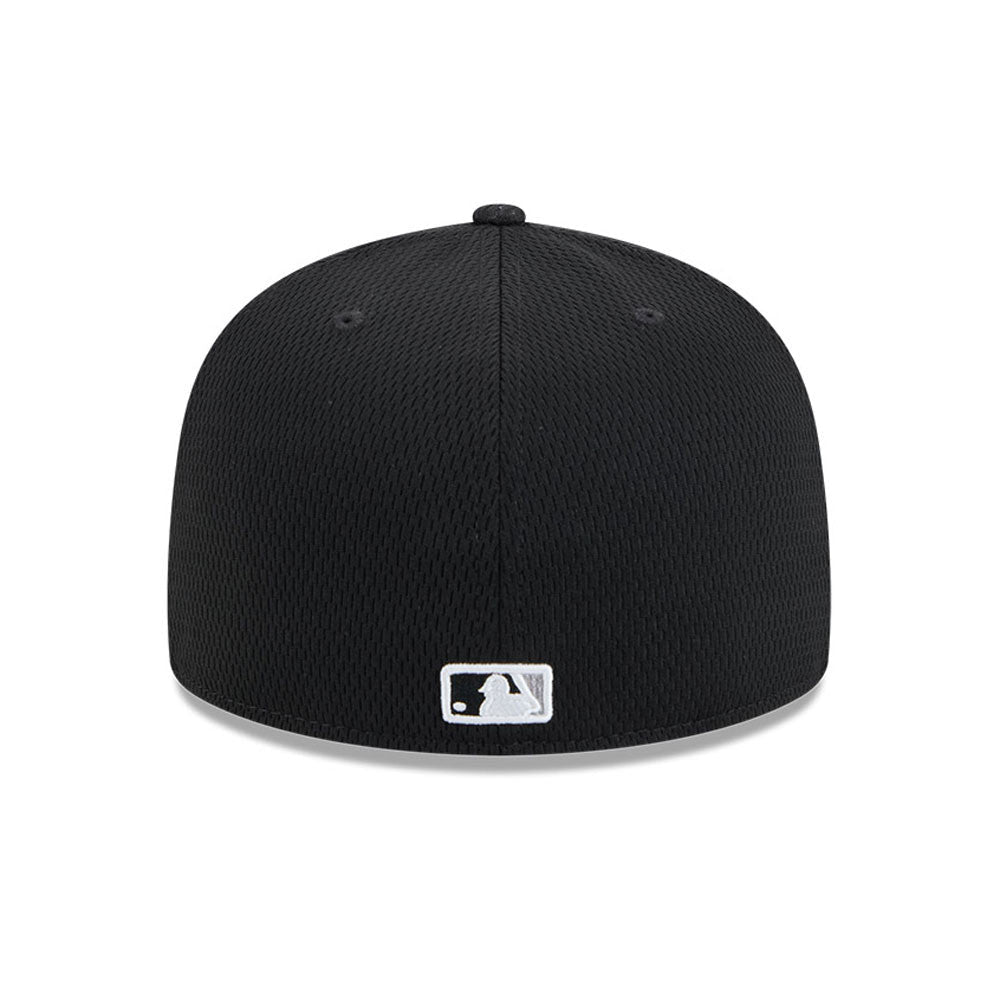 Chicago White Sox New Era Black 2025 Clubhouse Alternate 59FIFTY Fitted Hat product image 6, provided for visual reference