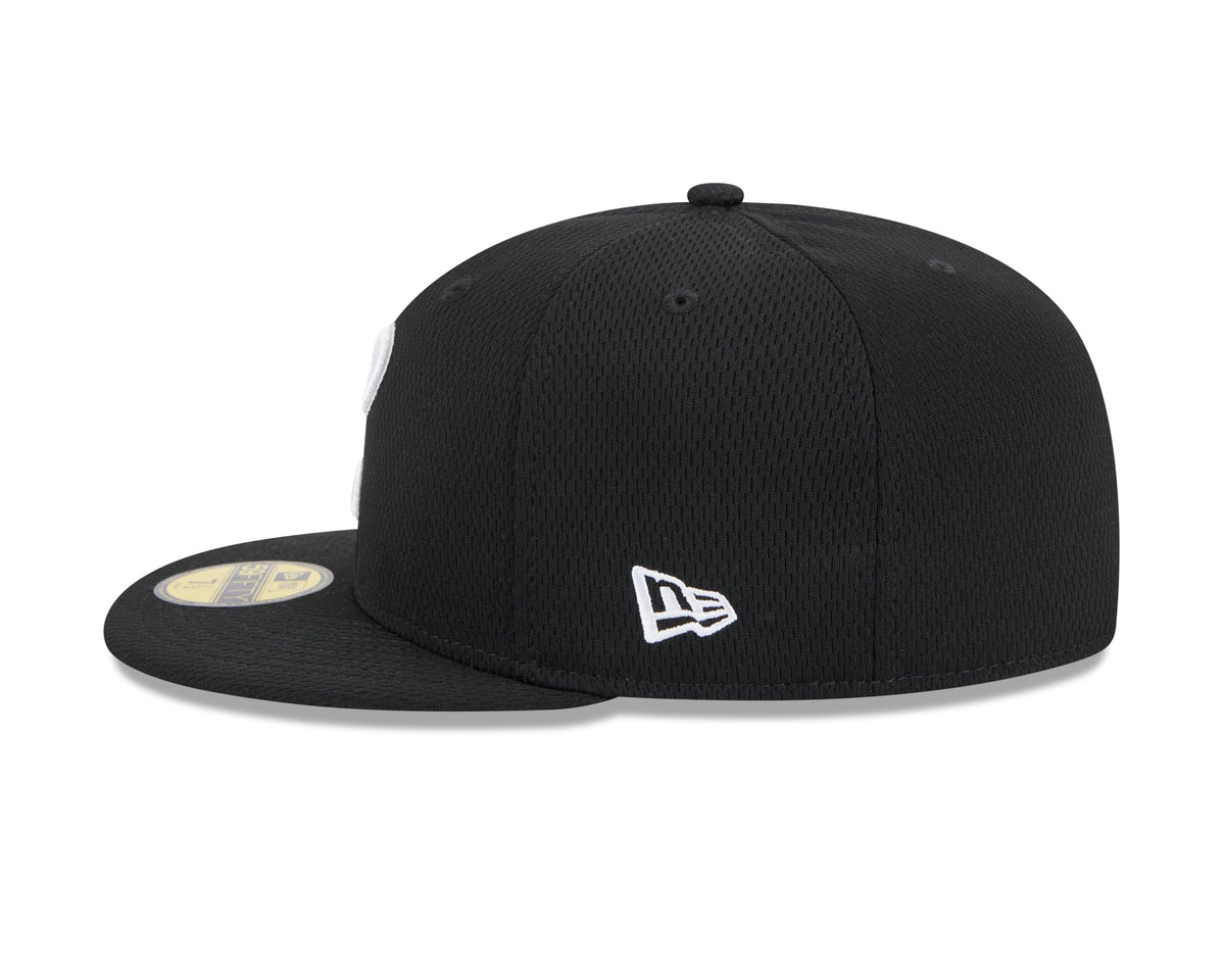 Chicago White Sox New Era Black 2025 Clubhouse Alternate 59FIFTY Fitted Hat product image 5, provided for visual reference