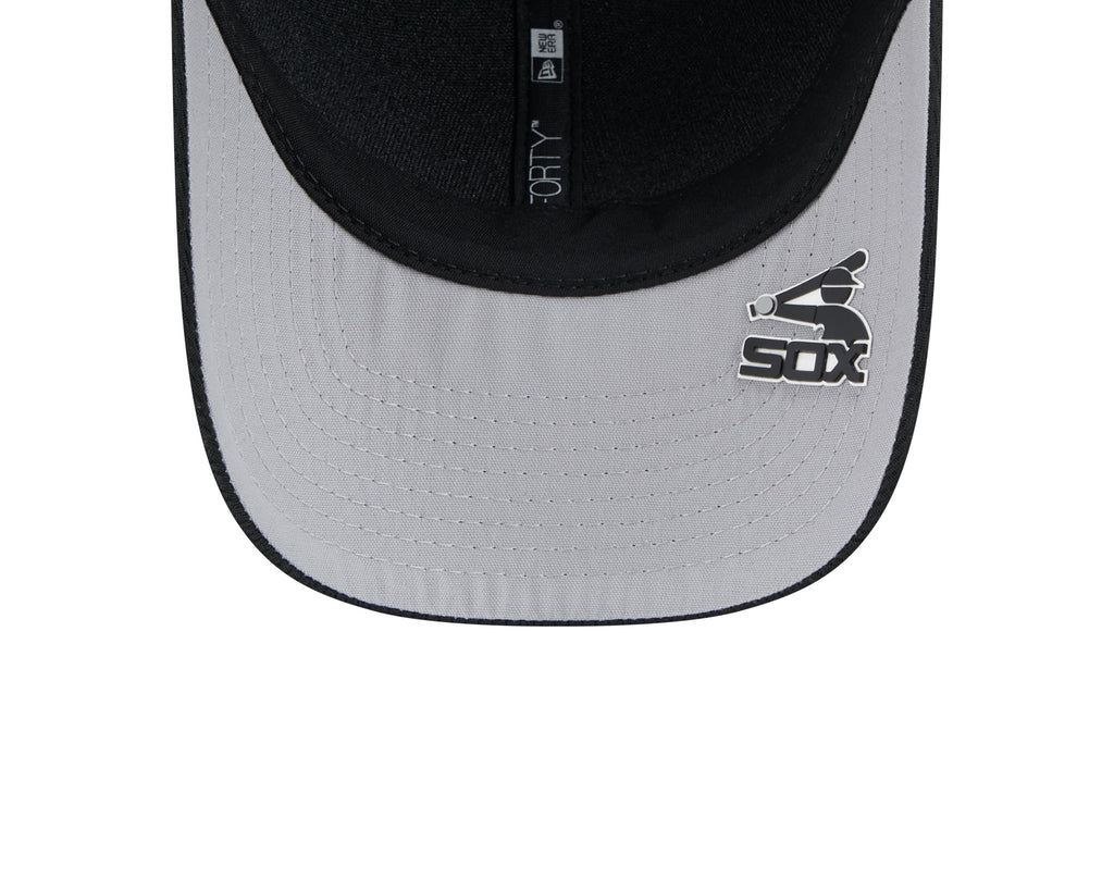 Chicago White Sox New Era Black 2025 Clubhouse Alternate M-Crown 9FORTY Adjustable Hat product image 7, provided for visual