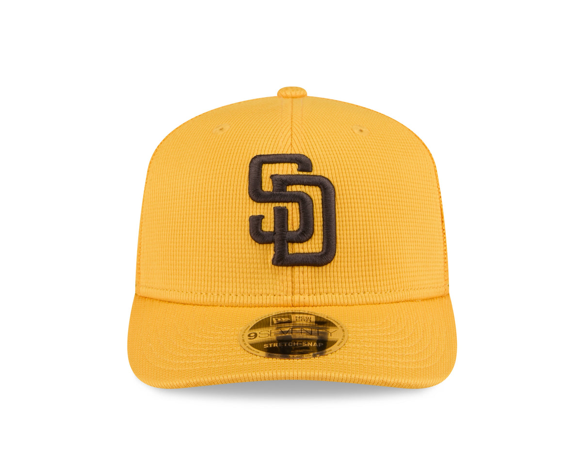 San Diego Padres New Era Yellow 2025 Spring Training 9SEVENTY Trucker Hat product image 2, provided for visual reference and