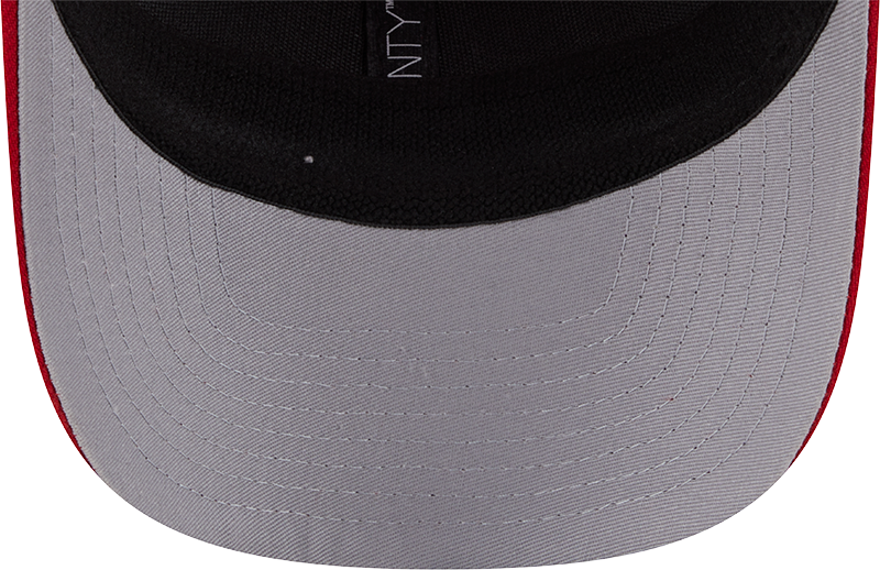 Detroit Red Wings New Era Red New Era 9SEVENTY Trucker Hat for Men product image 7, provided for visual reference and