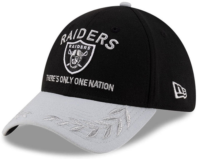 Las Vegas Raiders New Era 2025 NFL Draft Black 39THIRTY Flex Fit Hat for Men product image 1, provided for visual reference