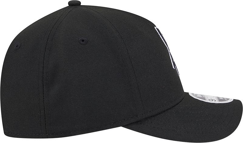 Minnesota Vikings New Era Black & White Primary 9FORTY A-Frame M-Crown Adjustable Hat product image 5, provided for visual