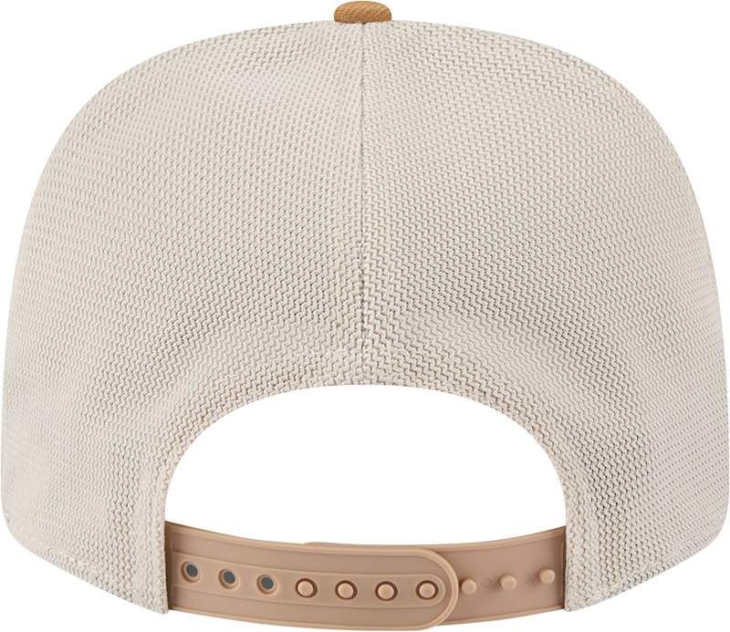Chicago Bears New Era 2T Tan 9SEVENTY Trucker Adjustable Hat product image 4, provided for visual reference and product