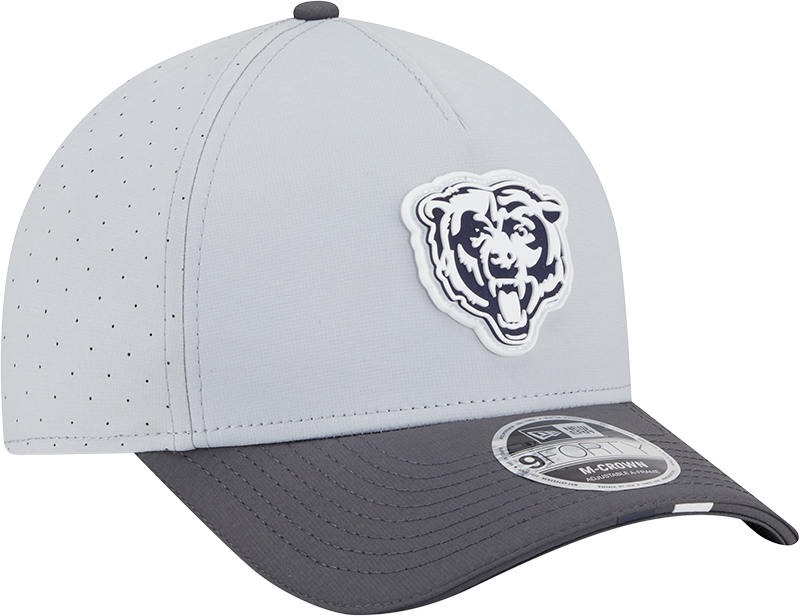 Chicago Bears New Era Gray/Graphite 2025 NFL Training Camp 9FORTY M-Crown Adjustable A-Frame Hat for Men product image 3,
