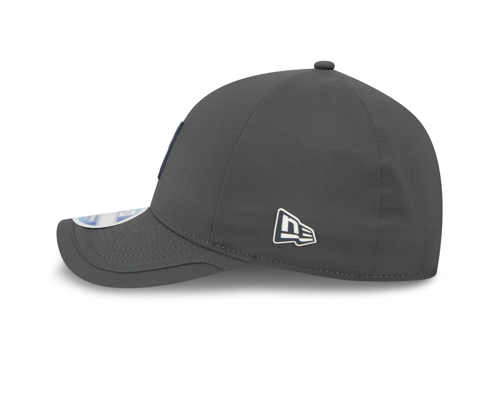 Chicago Bears New Era C Graphite 2025 NFL Sideline Cold 9FORTY M-Crown Adjustable Hat for Men product image 4, provided for
