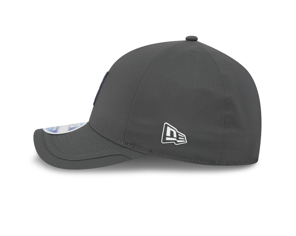 Chicago Bears New Era C Graphite 2025 NFL Sideline Cold 9FORTY M-Crown Adjustable Hat for Men product image 4, provided for