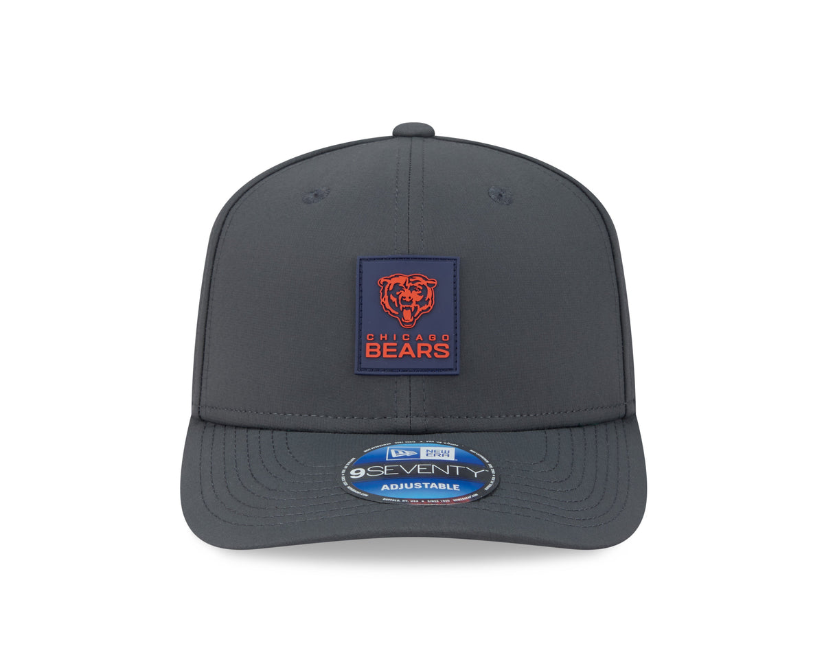 Chicago Bears New Era Graphite 2025 Sideline 9SEVENTY Cold Adjustable Hat for Men product image 2, provided for visual