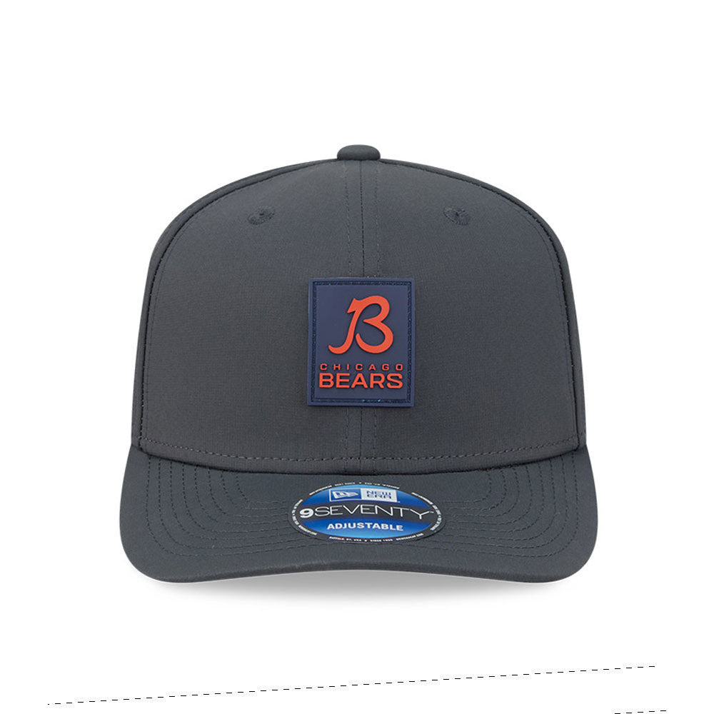 Chicago Bears New Era Graphite 2025 Sideline B 9SEVENTY Cold Adjustable Hat for Men product image 2, provided for visual