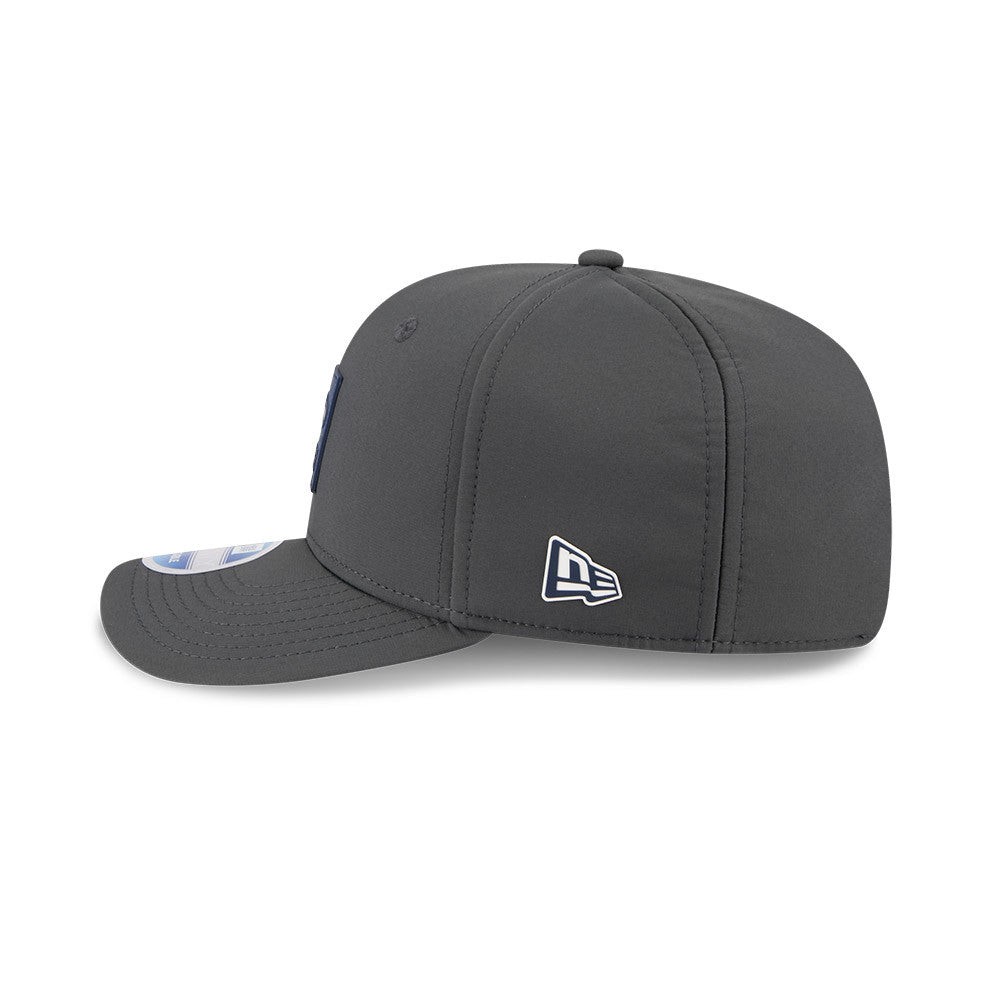 Pittsburgh Steelers New Era Graphite 2025 Sideline 9SEVENTY Cold Adjustable Hat for Men product image 5, provided for visual