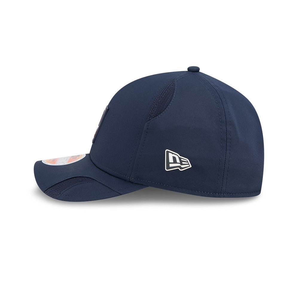 Chicago Bears New Era Navy 2025 NFL Primary Logo Sideline Heat 9FORTY M-Crown Adjustable Hat for Men product image 4,