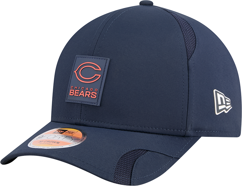 Chicago Bears New Era Navy 2025 NFL Sideline Heat Alternate Logo 9FORTY M-Crown Adjustable Hat for Men product image 1,