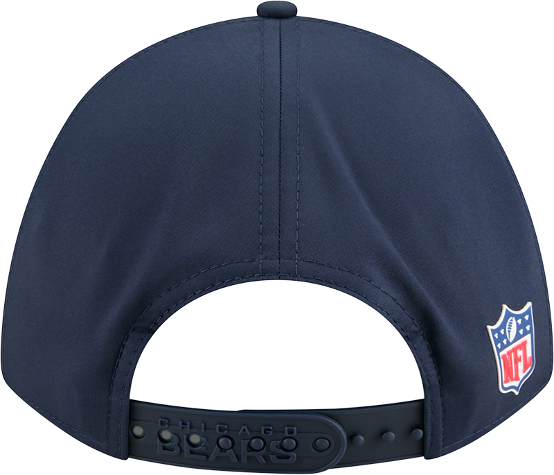 Chicago Bears New Era Navy 2025 NFL Sideline Heat Alternate Logo 9FORTY M-Crown Adjustable Hat for Men product image 6,