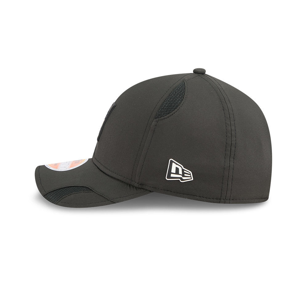 Detroit Lions New Era Black 2025 NFL Primary Logo Sideline Heat 9FORTY M-Crown Adjustable Hat for Men product image 4,
