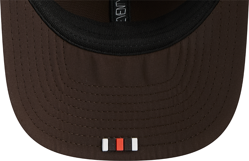 Cleveland Browns New Era Brown 2025 Sideline 9SEVENTY Trucker Adjustable Hat for Men product image 7, provided for visual