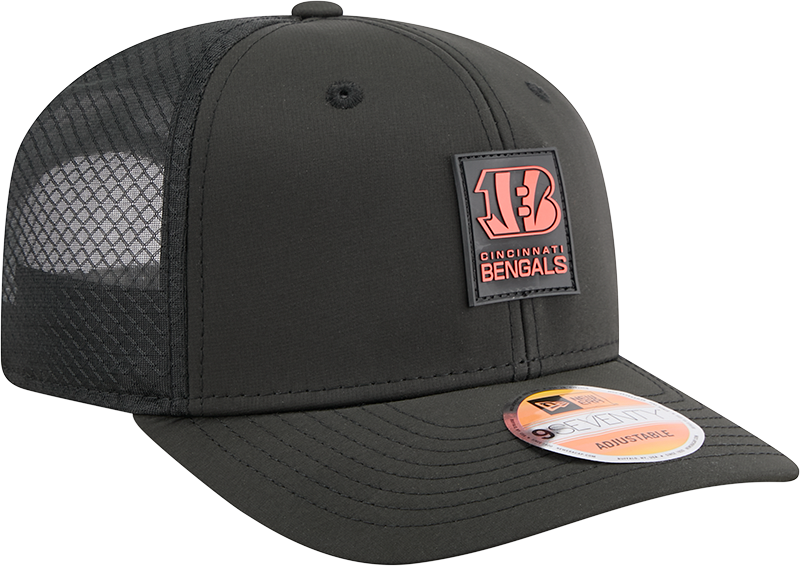 Cincinnati Bengals New Era Black 2025 Sideline 9SEVENTY Trucker Adjustable Hat for Men product image 3, provided for visual