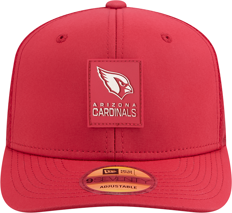 Arizona Cardinals New Era Red 2025 Sideline 9SEVENTY Trucker Adjustable Hat for Men product image 2, provided for visual