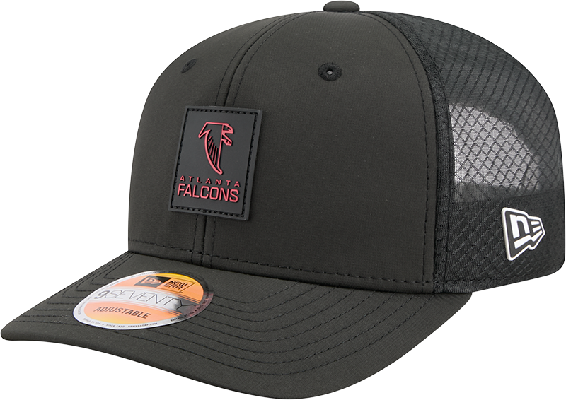 Atlanta Falcons New Era Black 2025 Sideline 9SEVENTY Trucker Adjustable Hat for Men product image 1, provided for visual