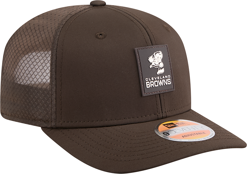 Cleveland Browns New Era Brown 2025 Sideline Brownie 9SEVENTY Trucker Adjustable Hat for Men product image 3, provided for