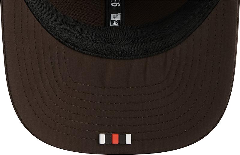 Cleveland Browns New Era Brown 2025 Sideline Brownie 9SEVENTY Trucker Adjustable Hat for Men product image 7, provided for