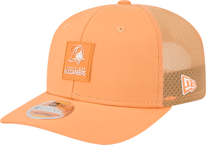 Tampa Bay Buccaneers New Era Orange 2025 Sideline 9SEVENTY Trucker Adjustable Hat for Men product image 3, provided for