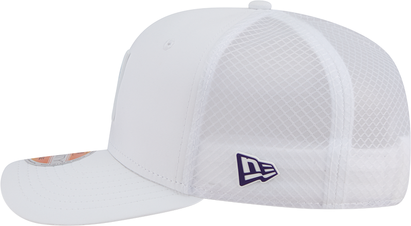 Minnesota Vikings New Era White 2025 Sideline 9SEVENTY Trucker Adjustable Hat for Men product image 5, provided for visual