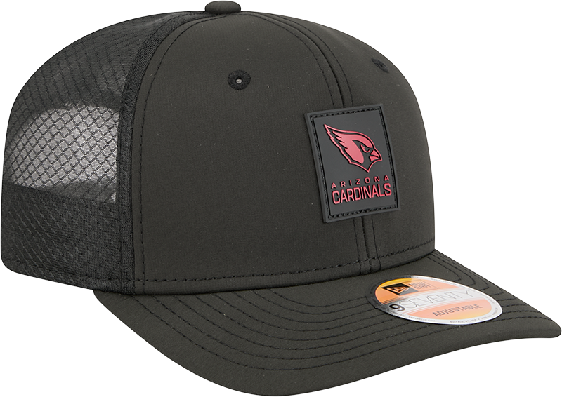 Arizona Cardinals New Era Black 2025 Sideline 9SEVENTY Trucker Adjustable Hat for Men product image 3, provided for visual